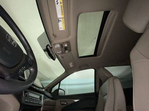 Used 2017 Honda Pilot EX-L image 21