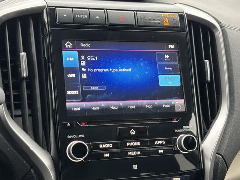 Used 2022 Subaru Ascent Limited image 24