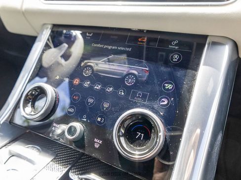 Used 2022 Land Rover Range Rover Sport SVR Carbon Edition AWD/4WD image 48