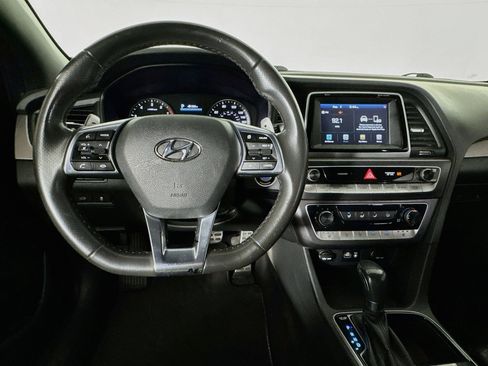 Used 2018 Hyundai Sonata Sport FWD image 10