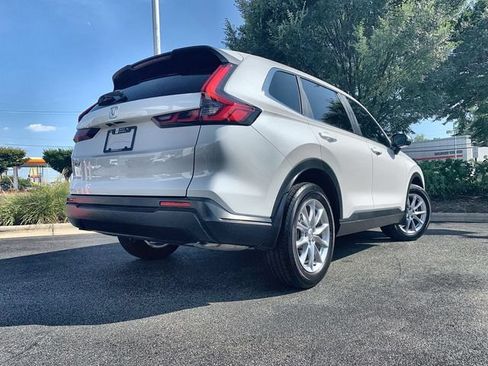 Used 2026 Honda CR-V EX image 8