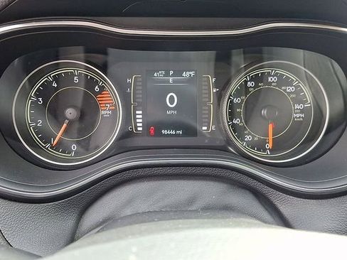 Used 2020 Jeep Cherokee Latitude FWD image 20