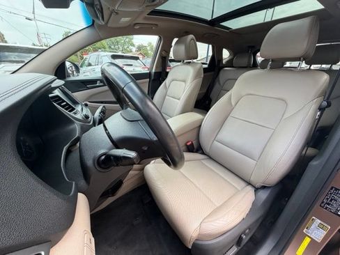 Used 2017 Hyundai Tucson Limited w/ Limited Ultimate Package 03 AWD/4WD image 10