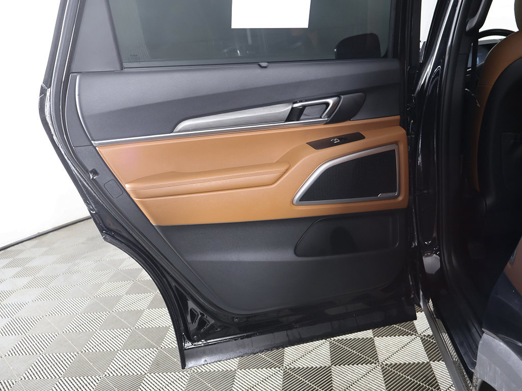 Used 2025 Kia Telluride EX X-Line AWD/4WD image 25