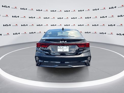Used 2024 Kia Forte GT-Line FWD image 7
