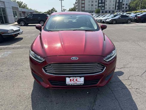 Used 2013 Ford Fusion S FWD image 3