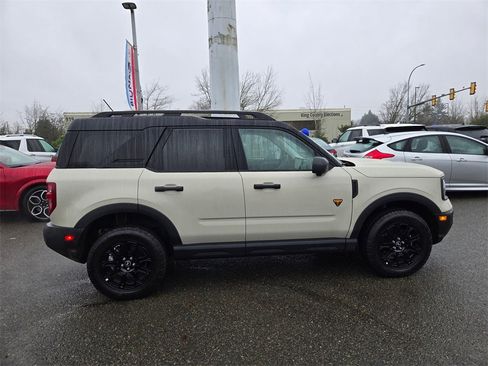 Used 2025 Ford Bronco Sport Badlands w/ Badlands Tech Package image 4