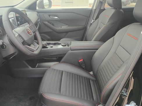 New 2026 Nissan Rogue SV image 23