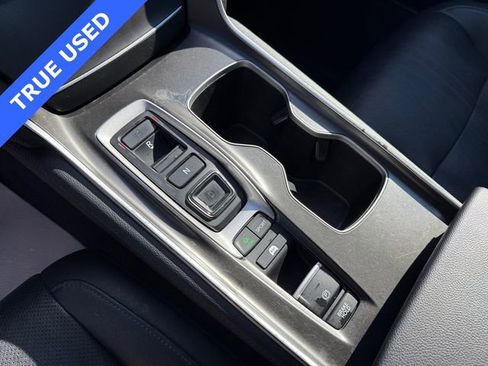 Used 2019 Honda Accord EX-L image 11