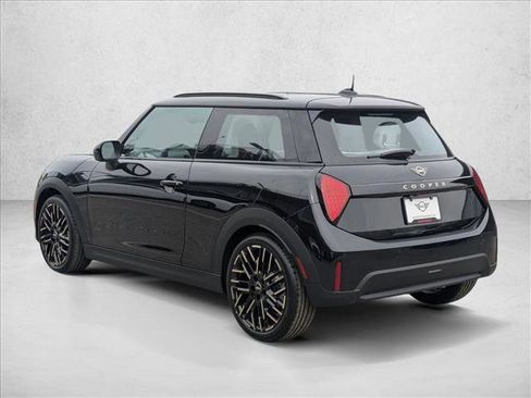 New 2026 MINI Cooper 2-Door Hardtop FWD image 7