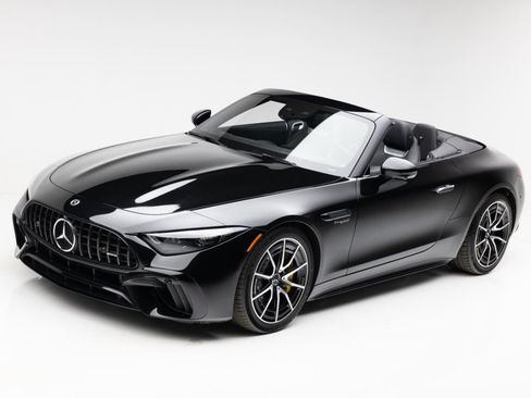 Used 2022 Mercedes-Benz SL 63 AMG 4MATIC w/ AMG Aerodynamic Package image 1