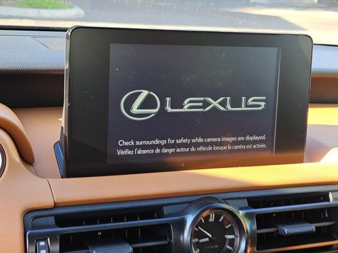 Used 2025 Lexus IS 350 F Sport RWD image 12