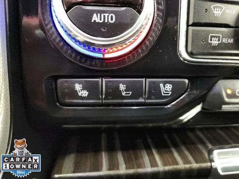 Used 2023 GMC Yukon Denali image 29