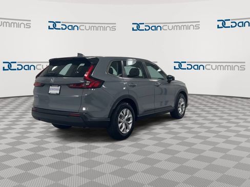 Used 2023 Honda CR-V LX image 8