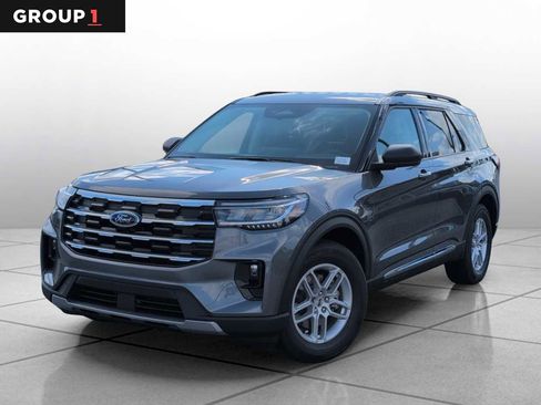 New 2025 Ford Explorer Active w/ Active Comfort Package image 1