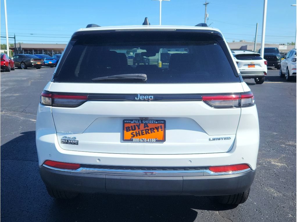 Used 2022 Jeep Grand Cherokee Limited AWD/4WD image 9