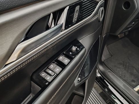 New 2026 Jeep Grand Wagoneer Limited AWD/4WD image 19