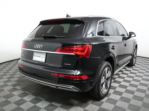 Used 2023 Audi Q5 2.0T Premium Plus w/ Premium Plus Package image 3