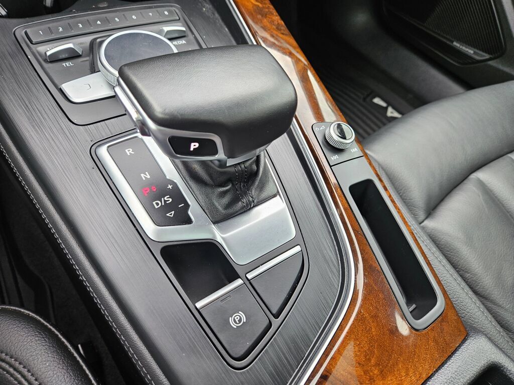 Used 2019 Audi A4 2.0T Premium Plus w/ Premium Plus Package AWD/4WD image 31
