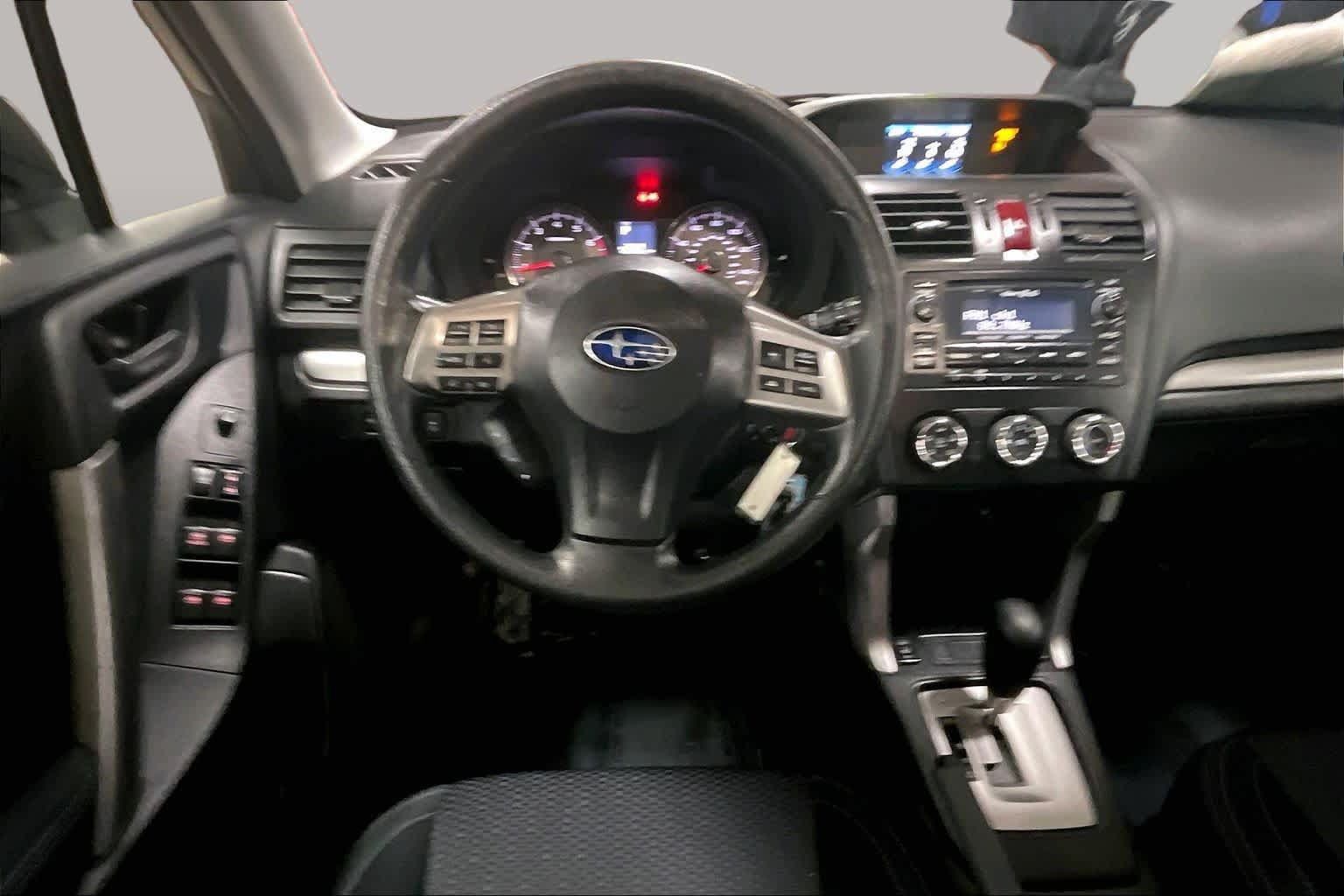 Used 2015 Subaru Forester 2.5i Premium AWD/4WD image 5
