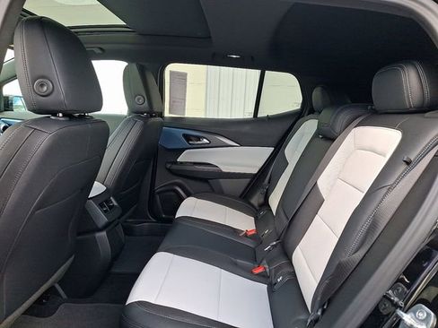 New 2026 Chevrolet Equinox EV LT image 5