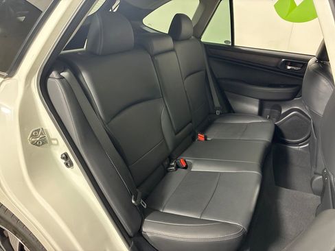 Used 2016 Subaru Outback 2.5i Limited image 29