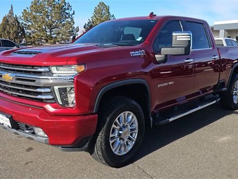 Used 2021 Chevrolet Silverado 2500 High Country w/ Z71 Off-Road Package image 4