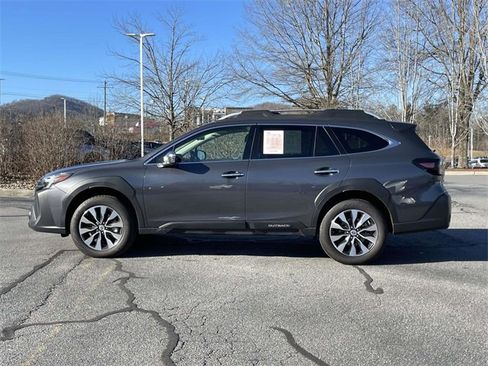 Used 2025 Subaru Outback Touring XT w/ Tech Package 3 image 2