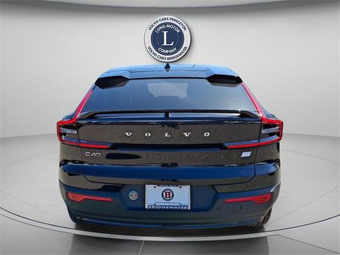 Certified 2023 Volvo C40 P8 Recharge Plus w/ Climate Package image 6