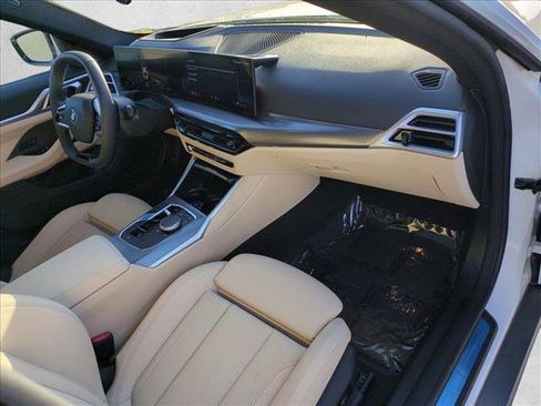 Used 2025 BMW i4 xDrive40i w/ Premium Package AWD/4WD image 22