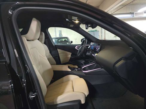 Used 2026 BMW X3 xDrive30i w/ Premium Package AWD/4WD image 10