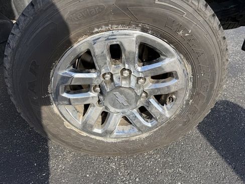 Used 2017 GMC Sierra 2500 SLE image 15