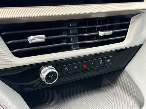 New 2026 Ford Explorer Active w/ Active Comfort Package RWD image 29