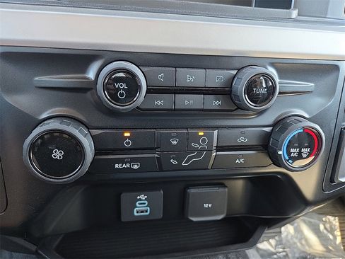 New 2024 Ford F550 4x4 SuperCab Super Duty image 19
