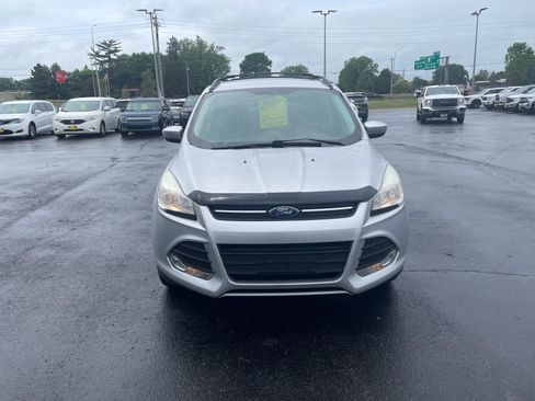Used 2015 Ford Escape SE AWD/4WD image 3