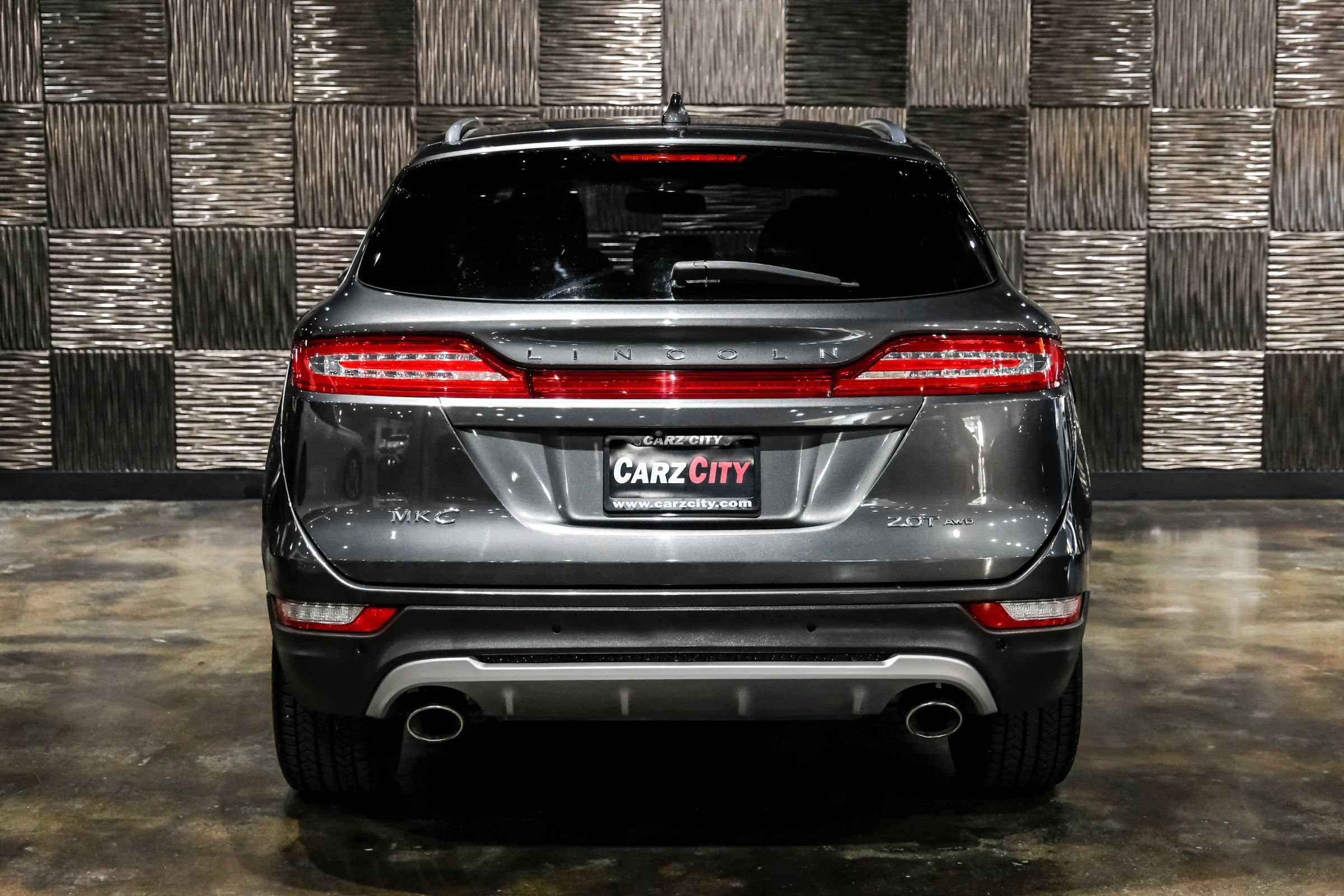 Used 2018 Lincoln MKC Reserve w/ Lincoln MKC Climate Package AWD/4WD image 9