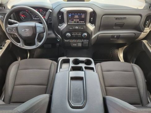 Used 2026 Chevrolet Silverado 1500 Custom Trail Boss w/ Turbomax Blackout Package AWD/4WD image 26