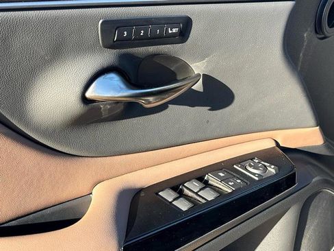 Used 2024 Lexus ES 350 Premium image 15