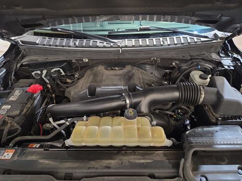 Used 2020 Ford Expedition Platinum AWD/4WD image 18