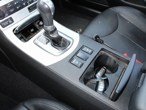 Used 2008 INFINITI G37 Journey w/ Premium Pkg image 24