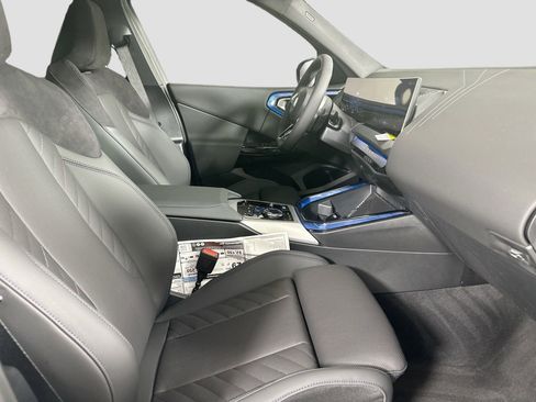 Used 2026 BMW X3 xDrive30 w/ Premium Package image 28