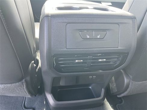 New 2025 Chevrolet Silverado EV LT image 21