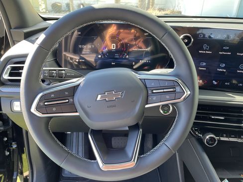 New 2026 Chevrolet Traverse LT w/ Midnight/Sport Edition image 15