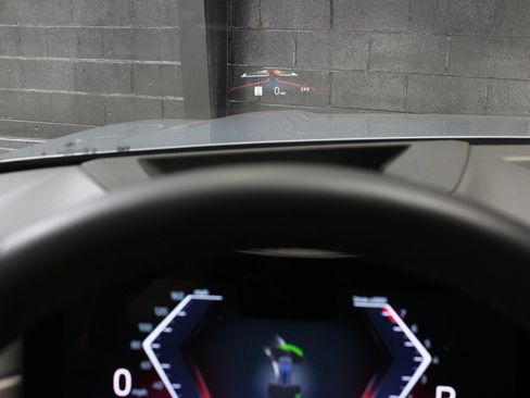 Used 2024 BMW X7 xDrive40i w/ Climate Comfort Package image 63