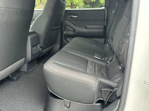 Certified 2025 Nissan Frontier PRO-4X AWD/4WD image 22