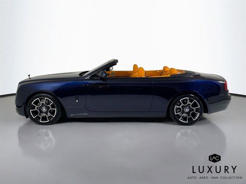 Used 2021 Rolls-Royce Dawn RWD image 9