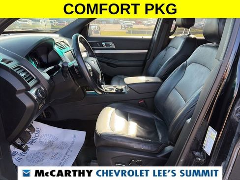 Used 2016 Ford Explorer XLT w/ Equipment Group 202A image 44