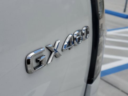 Used 2023 Lexus GX 460 Luxury image 12