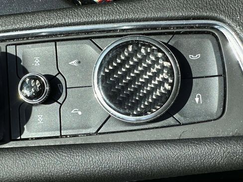 Used 2023 Cadillac XT6 Premium Luxury w/ Platinum Package image 31