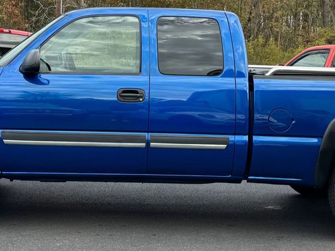 Used 2004 Chevrolet Silverado 1500 4x4 Extended Cab w/ Light Duty Power Package image 4